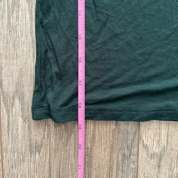 NWOT Eclipse Cropped Tee - Picture 7 of 7
